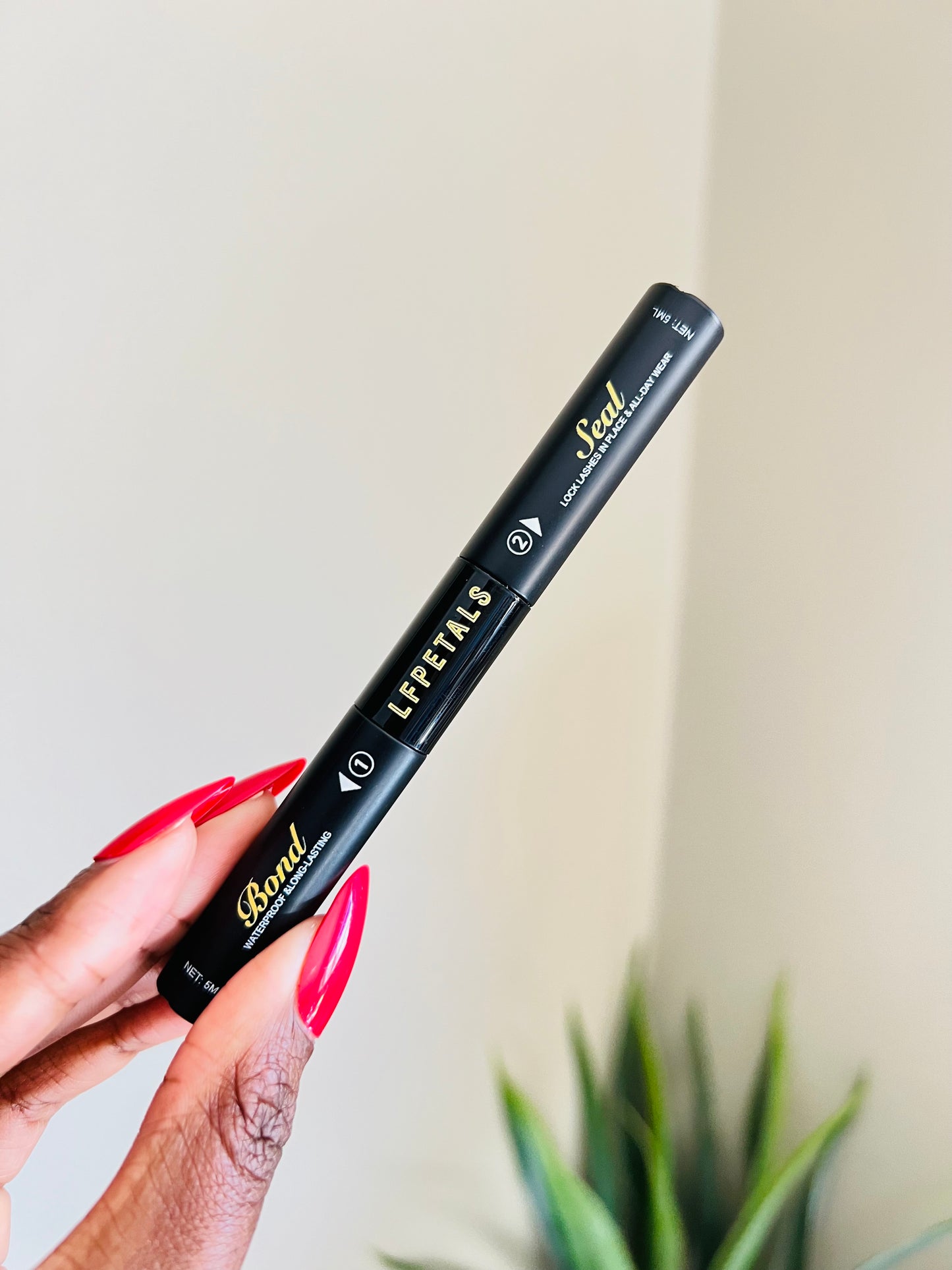 DIY Lash Bond and seal